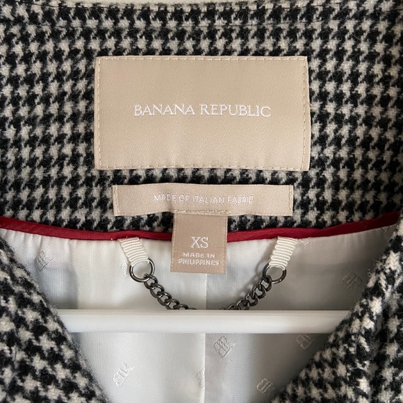 Banana Republic Collarless Houndstooth Wool Coat - Picture 4 of 5